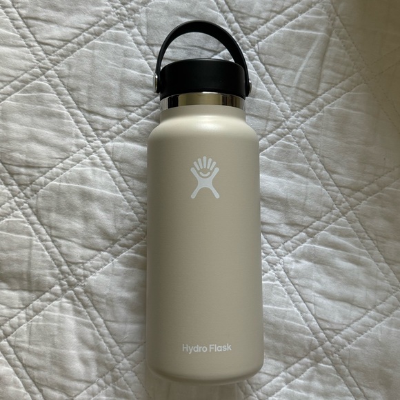 Hydroflask Oat 32oz - Picture 1 of 2